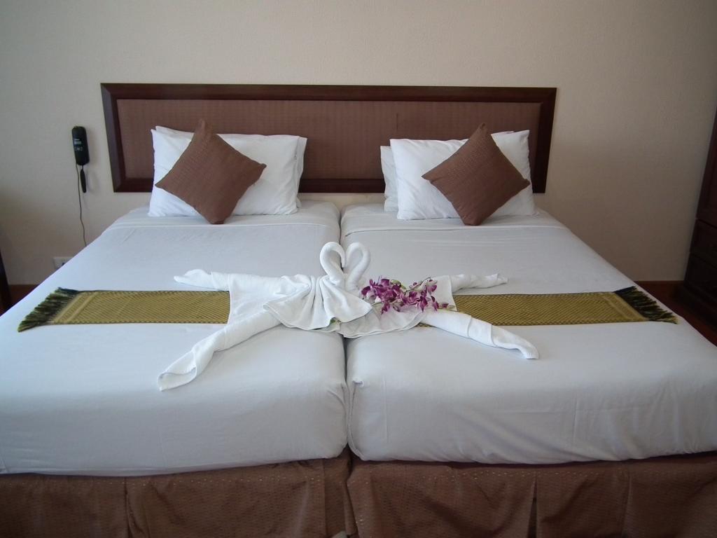 Abricole At Pattaya Hill Apartment Exterior foto
