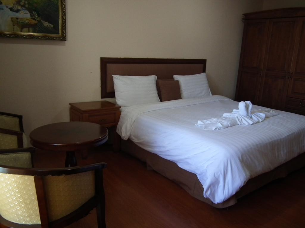 Abricole At Pattaya Hill Apartment Exterior foto