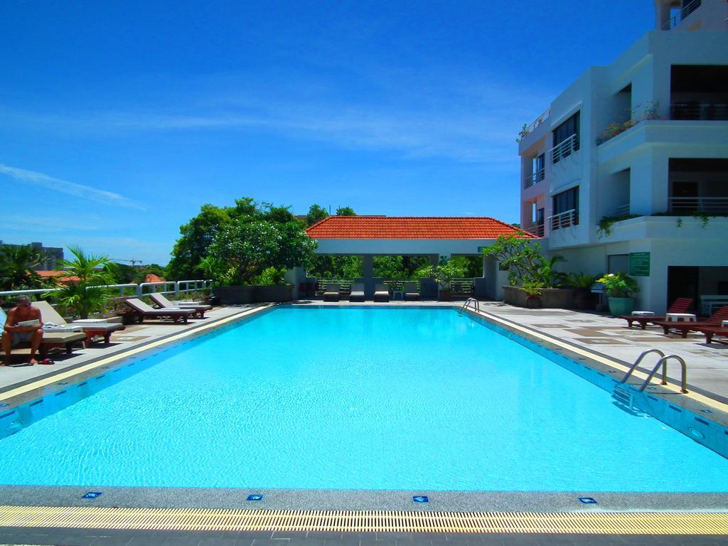 Abricole At Pattaya Hill Apartment Exterior foto